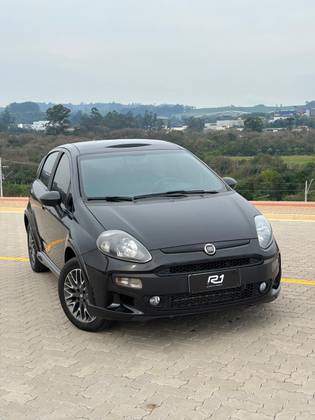 FIAT PUNTO 1.8 BLACKMOTION 16V FLEX 4P MANUAL FIAT PUNTO 1.8 BLACKMOTION 16V FLEX 4P MANUAL